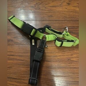Adjustable Green and Black Dog Harness